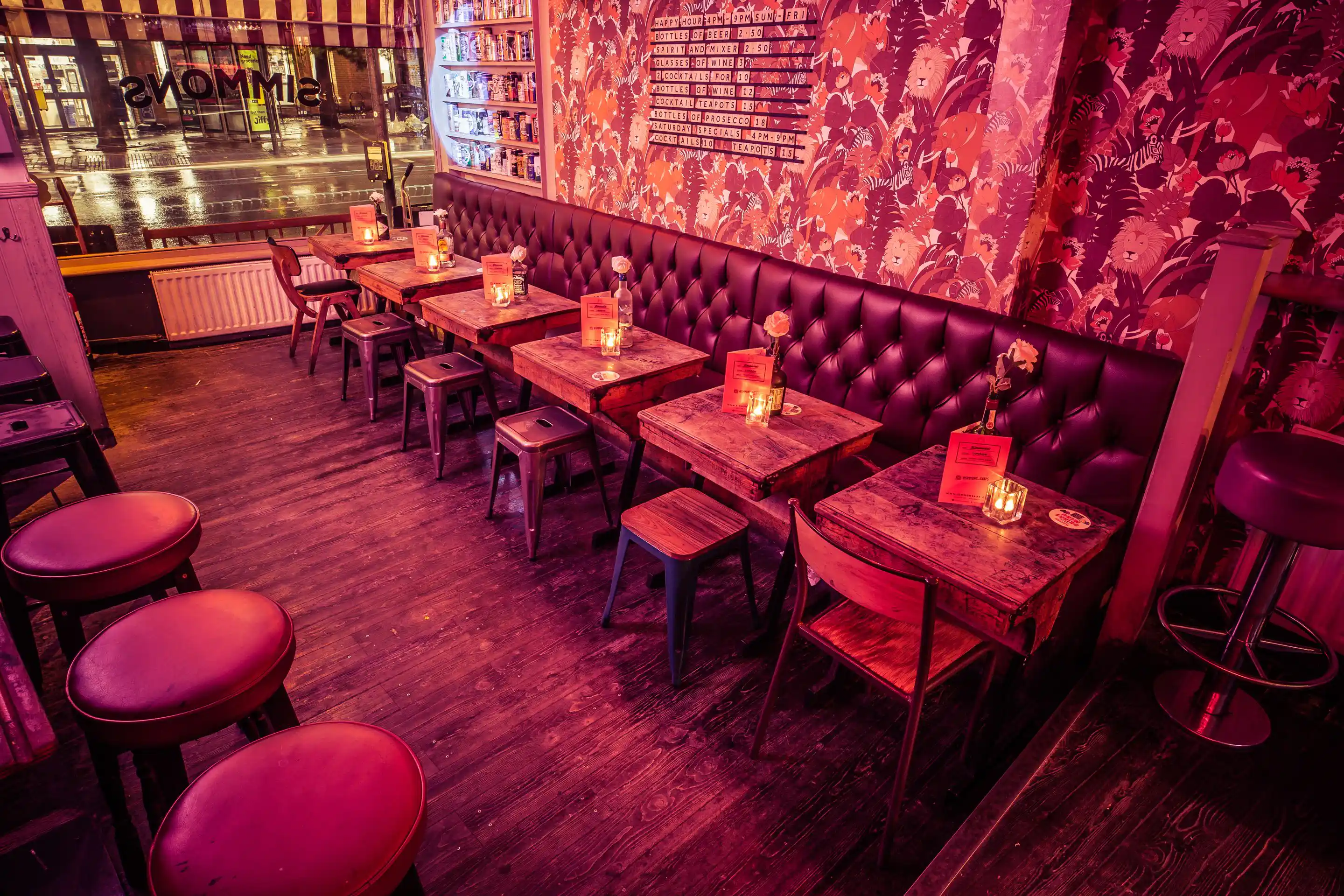 Simmons | Kings Cross